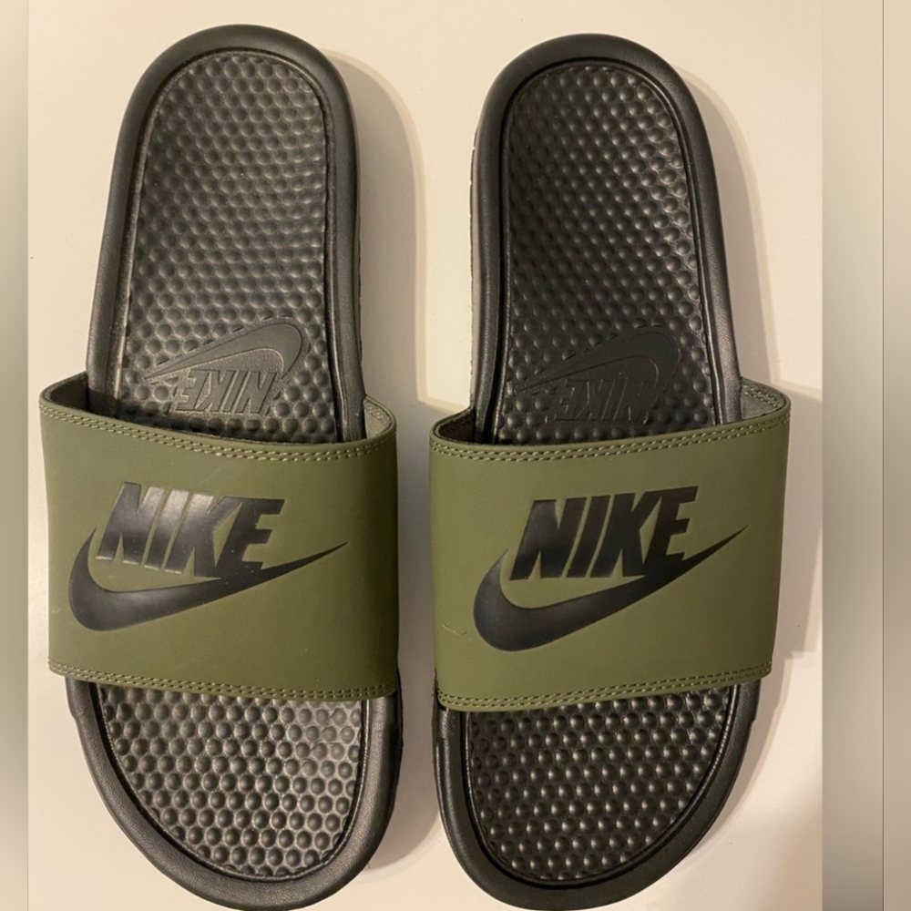Men’s Nike Army Green and Black Slides Sandals Size 12